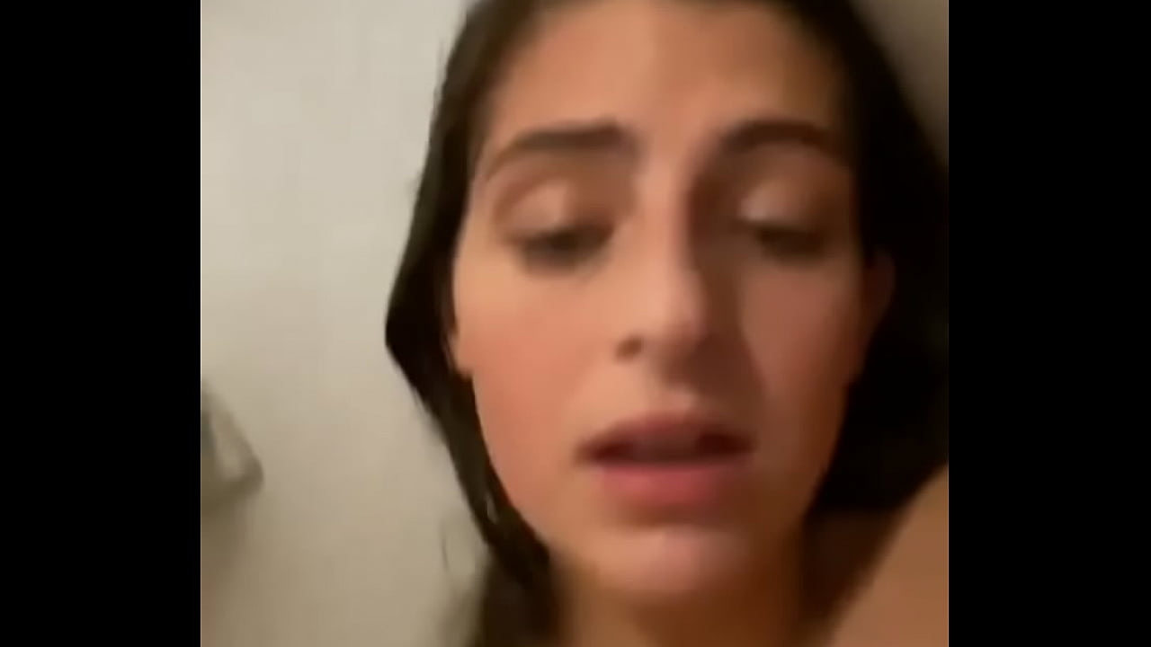 നീലക്കണ്ണുള്ള ഹോട്ടി, ചെറിയ ഹോം സെക്‌സ് വീഡിയോകൾ, തിരഞ്ഞെടുത്തവ