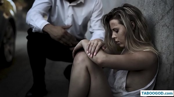 കിങ്കി കഥകൾ: വീടില്ലാത്ത കൗമാരക്കാരി